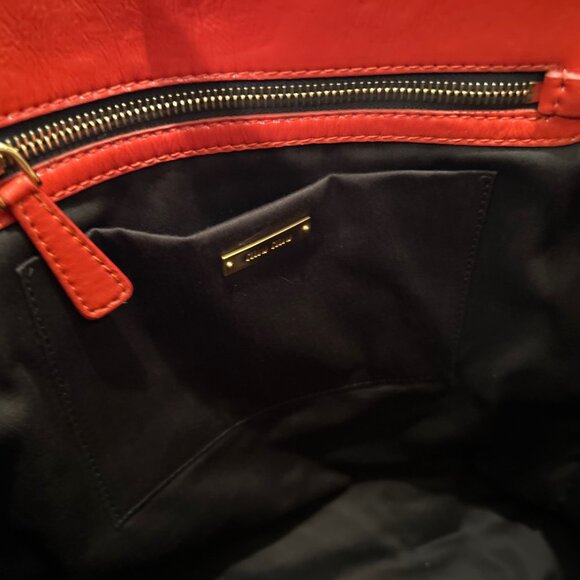 Miu Miu Aventure Red Patent Leather Bag - Picture 8 of 10